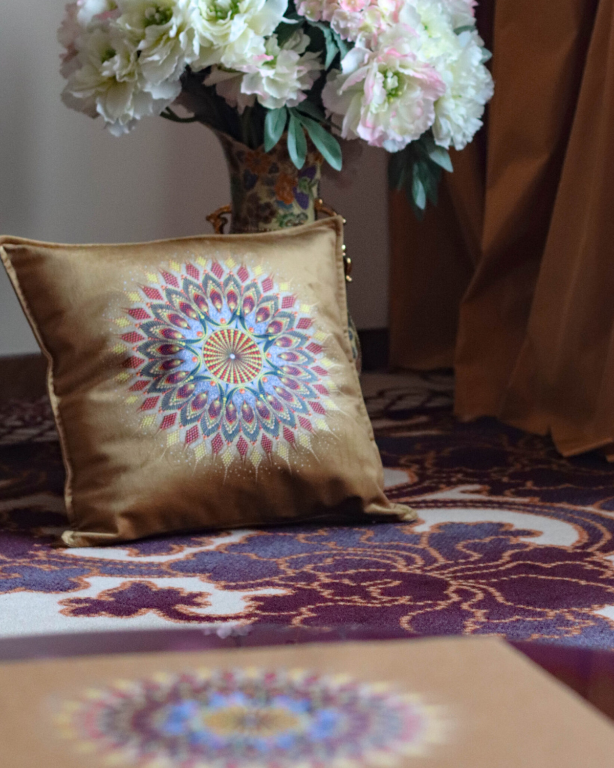 pagalvele su mandala